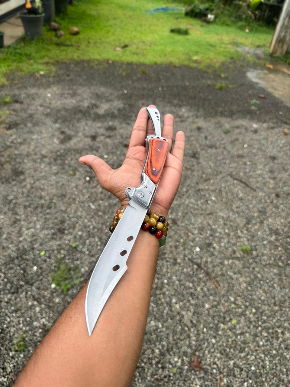 Tactical Folding Knife – Sharp Stainless Steel Blade for Hunting, Camping, Adventure & Outdoor EDC