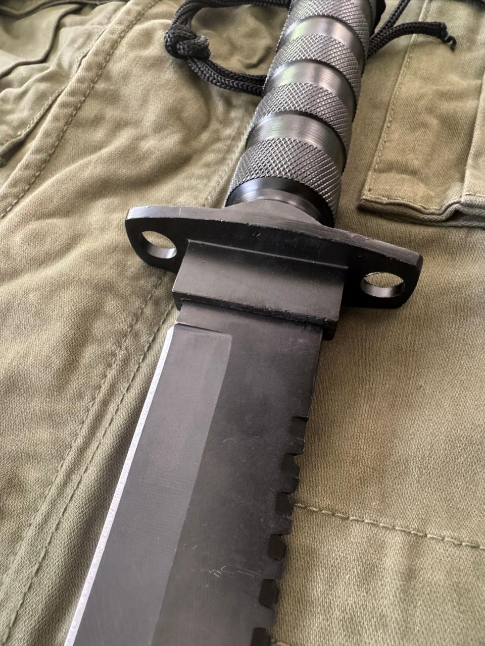 Jungle King I knife Fixed Blade Survival Knife – Outdoor Tactical Tool with Built-In Kit Multi-Function Handle & Sheath