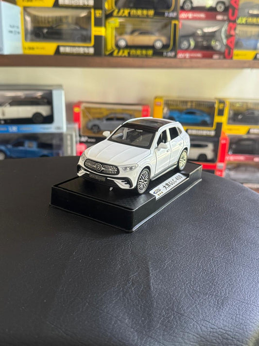 Diecast Model Car 1:32 Benz GLC-400e Alloy Car with Sound and Light Pullback Decorate Ornament Doors Open Metal Car Model Toys