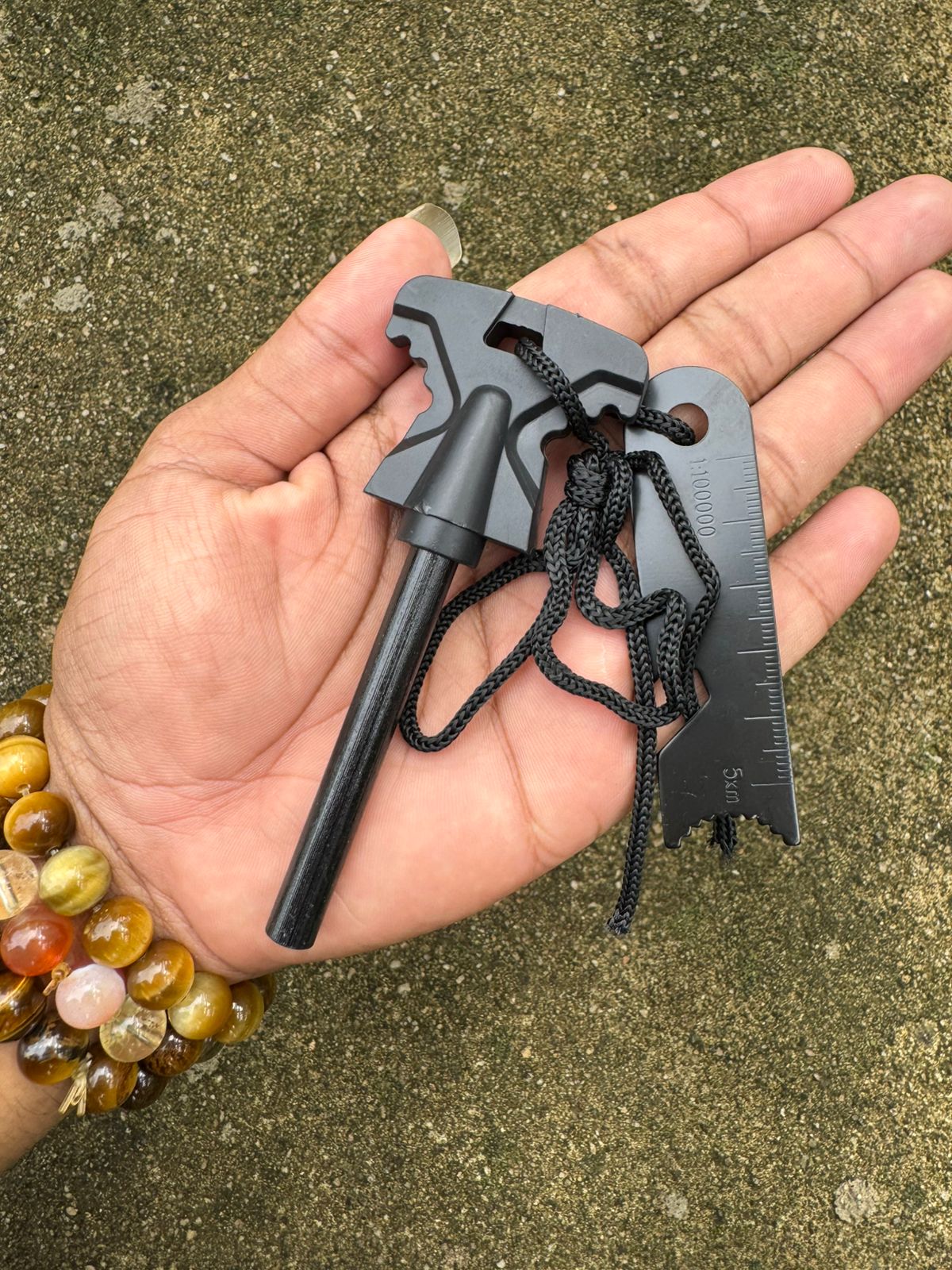 Fire Starter Survival Tool - Magnesium Fire Starter - Outdoor Adventure Essentials