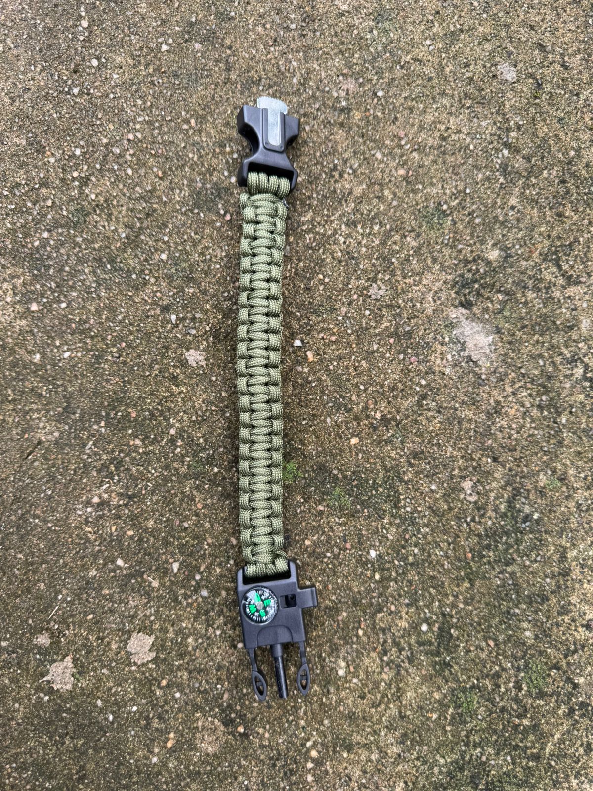 Tactical Wrist Band- Army Green Color Outdoor Camping Climbing Sport Parachute Cord Survival Bracelet